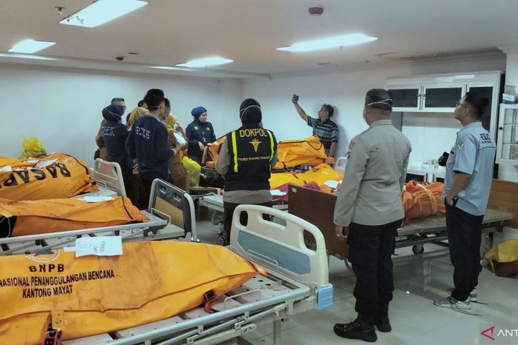 PT ALS Pulangkan 12 Jenazah Korban Kecelakaan Bus ke Rumah Keluarga