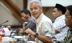 Antisipasi Dampak Corona, Ganjar Pranowo Siapkan Strategi Ekonomi dan Kesehatan