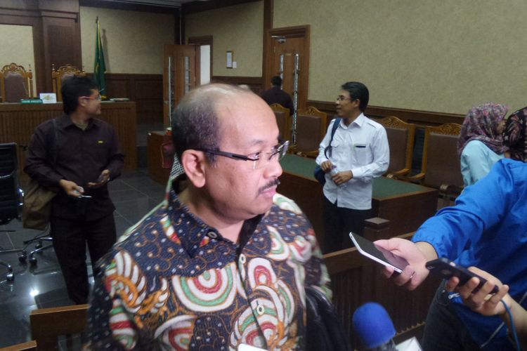 Pengacara Irman dan Sugiharto, Soesilo Ariwibowo, di Pengadilan Tipikor Jakarta, Senin (10/7/2017).