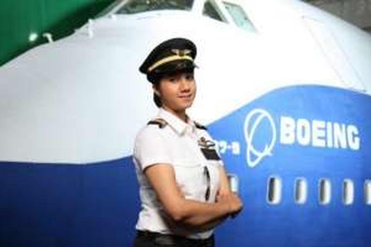 Ayesha Aziz, Pilot wanita paling muda di India