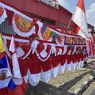 Dari Cirebon Ke Sukabumi, Diong Bertaruh Nasib Jual Bendera Musiman