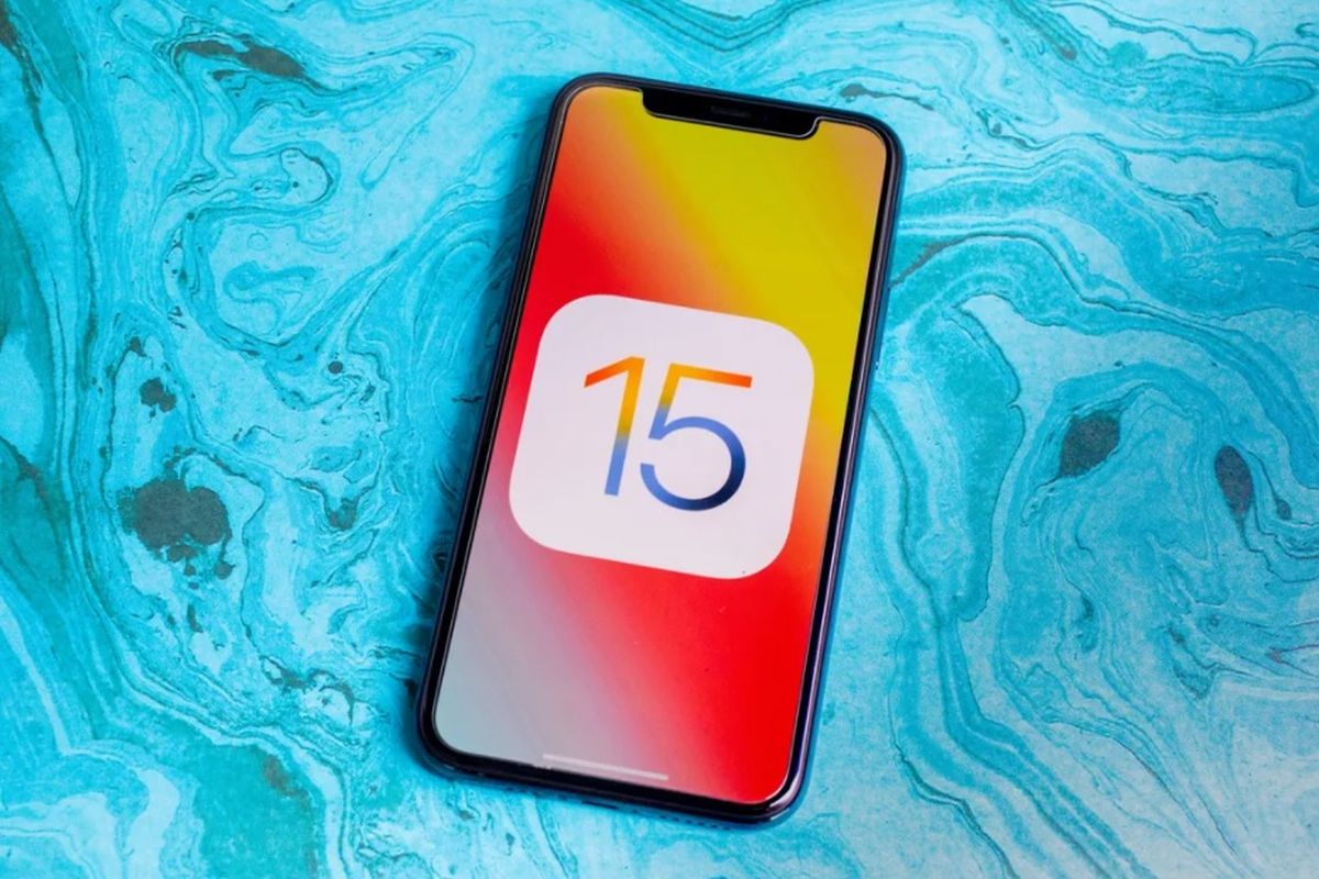 Ilustrasi iOS 15.4 di iPhone