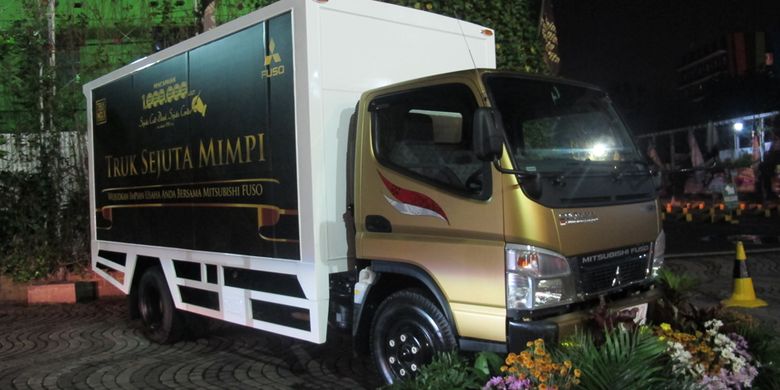 Colt Diesel Limited Edition hadir di Surabaya