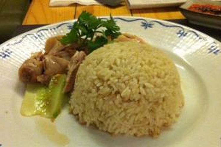 Chicken Rice yang terkenal di Singapura.