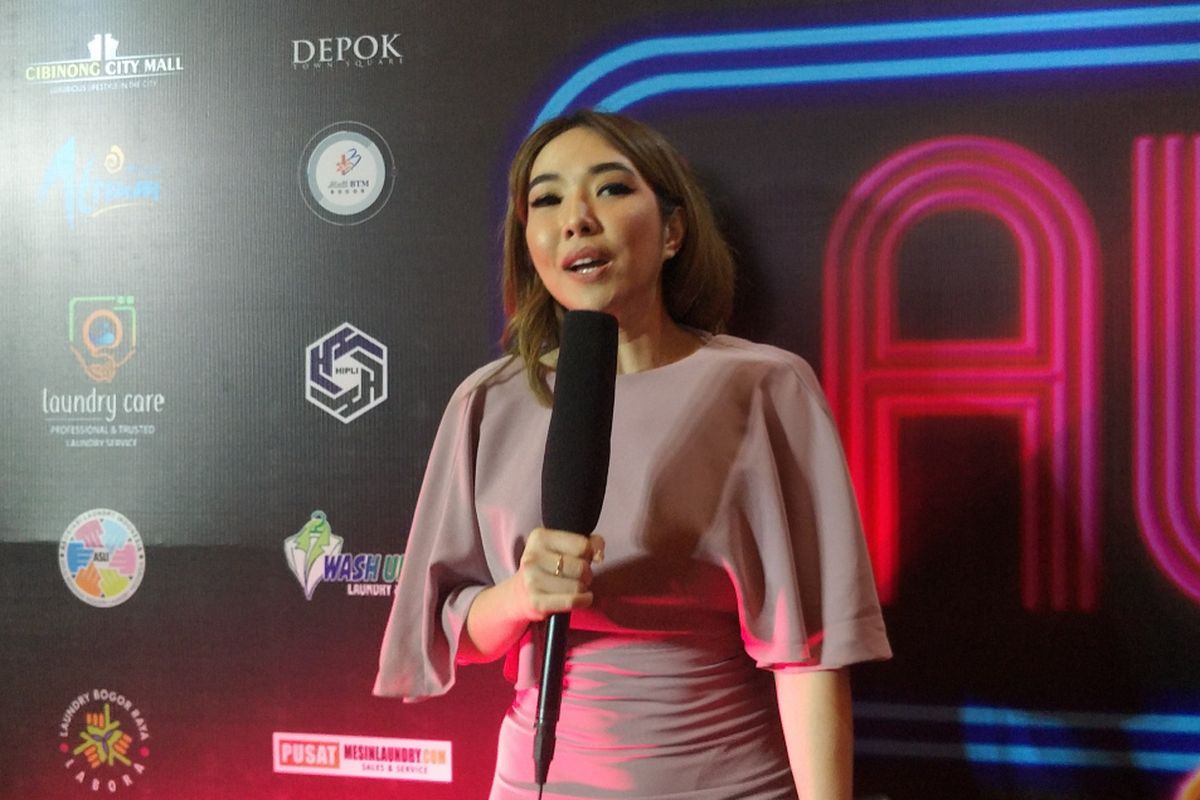 Penyanyi yang juga artis peran Gisel Anastasia dalam gala premiere film Laundry Show di Plaza Senayan, Jakarta Pusat, Kamis (31/1/2019).