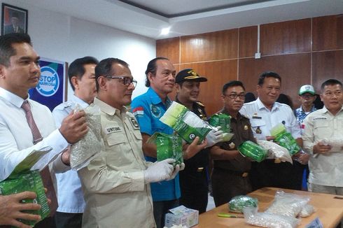 Oknum Polisi Jadi Kurir 35 Kg Sabu di Riau, BNN Minta Pelaku Digantung