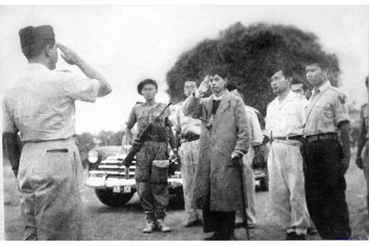 Jenderal Soedirman, Letnan Kolonel Soeharto, dan tokoh lainnya dalam Serangan Umum 1 Maret 1949.
