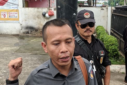 4.216 Alat Peraga Kampanye di Jakarta Selatan Diturunkan