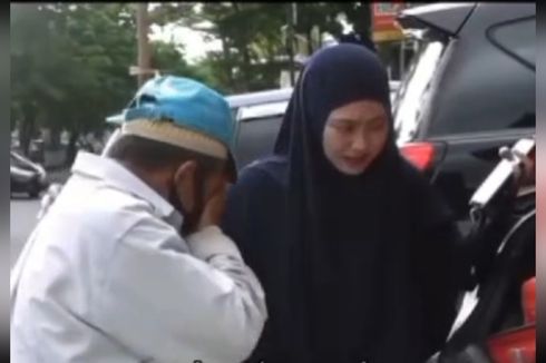 Video Viral Jukir di Makassar Dapat Hadiah Umrah Gratis, Awalnya gara-gara Uang Parkir