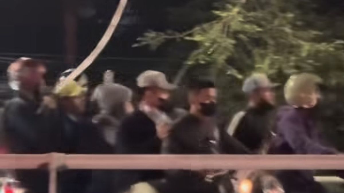 Armed Student Group Causes Clash and Traffic Jam in Kalibata South Jakarta, Police Investigate