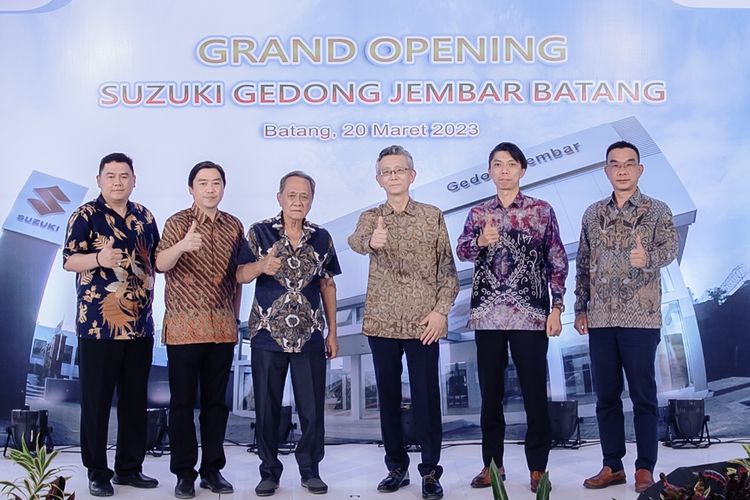 Peresmian Outlet Suzuki di Jawa Tengah 