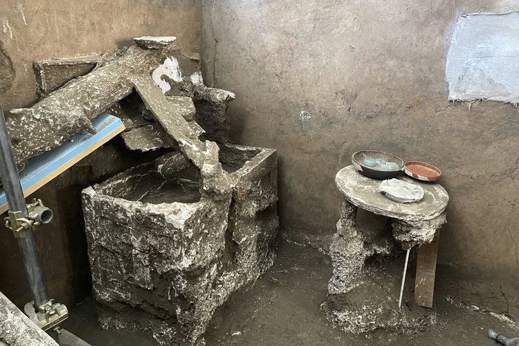 Penampakan salah satu kamar masyarakat kelas menengah di Pompeii 
