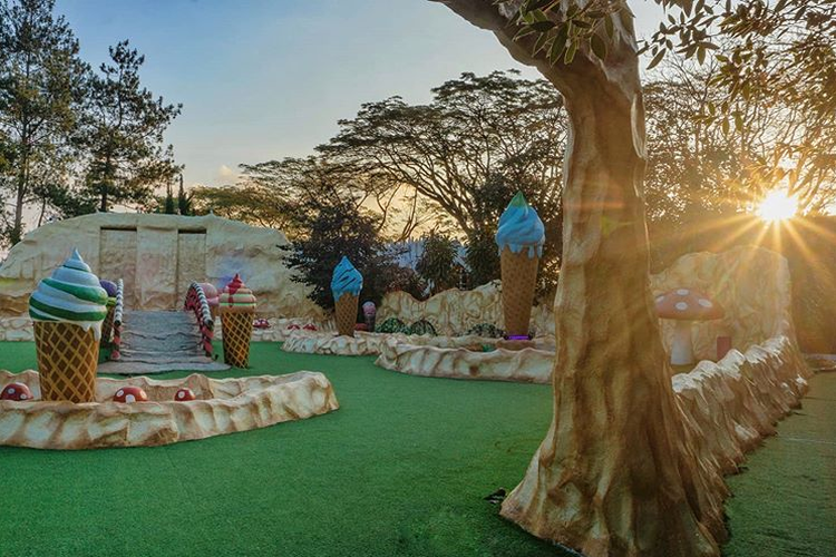 Tempat wisata Lembang Wonderland yang memiliki banyak spot Instagramable.