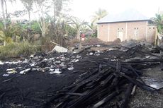 Studio Radio di Belakang Rumah Anggota DPRD Hangus Terbakar