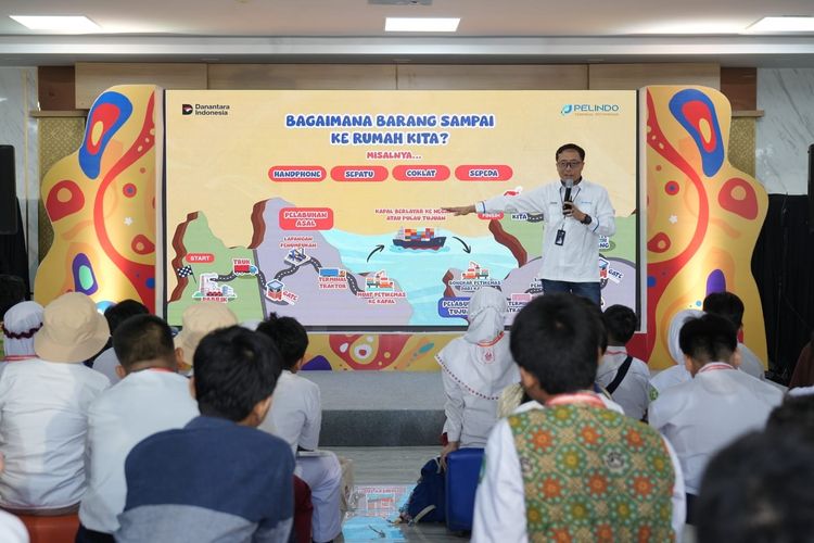 Pelindo Ajak Ratusan Anak Kenal Dunia Pelabuhan lewat Portground Vol 1