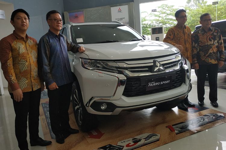 Mitsubishi resmikan diler penumpang pertama di Batam