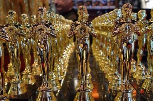 Chris Rock Akan Tetap Jadi Pembawa Acara Oscar 2016
