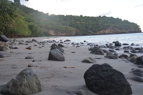 Legenda Pantai Enagera di Kaki Gunung Api Ebulobo Flores (1)