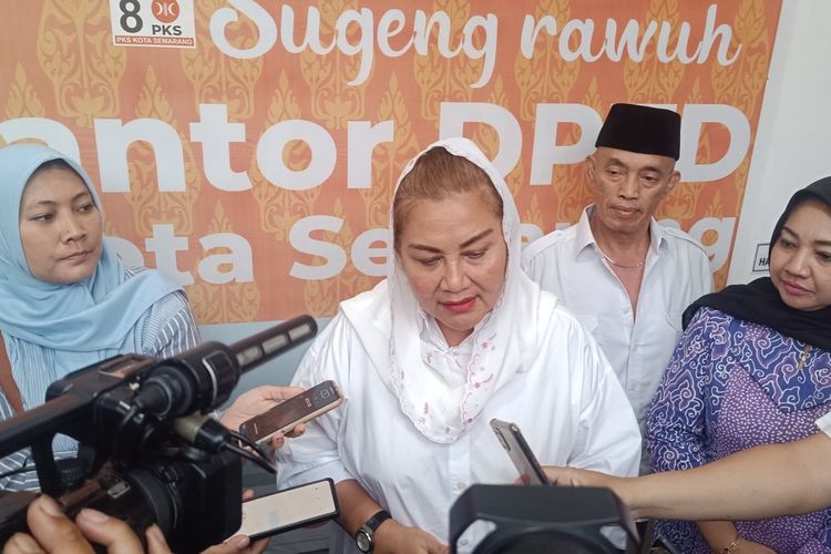 Wali Kota Semarang, Hevearita Gunaryanti Rahayu di Kantor DPC Partai PKS Kota Semarang, Jawa Tengah. Rabu (29/5/2024). 
