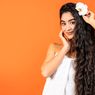 7 Cara Menjaga Kesehatan Rambut Keriting Menurut Ahli