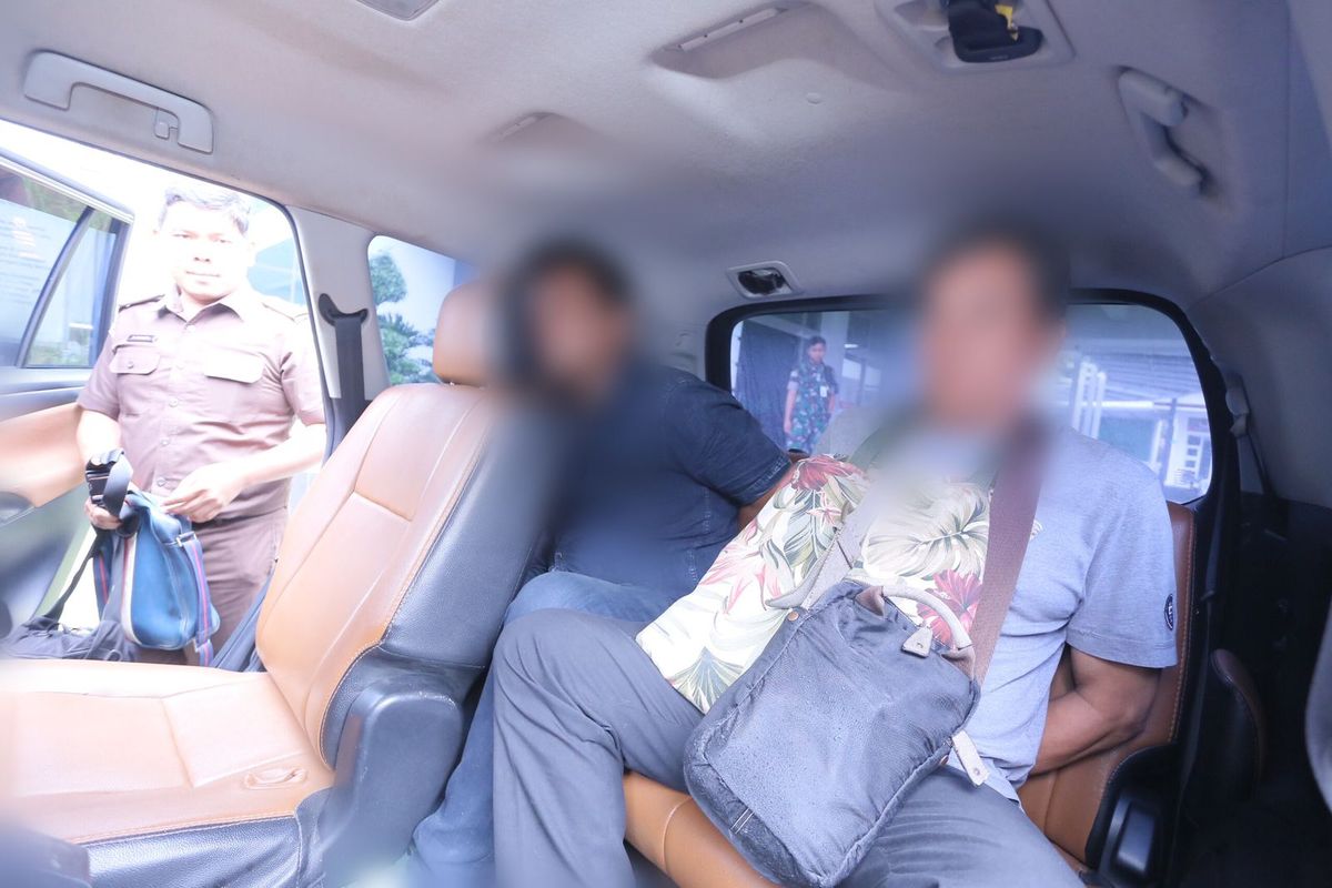 Kejati Sumut saat menangkap komplotan jaksa gadungan di Kota Medan, Selasa (3/12/2024)