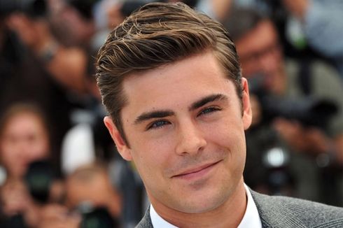 Disebut Operasi Plastik, Zac Efron Ungkap Penyebab Wajahnya Berubah