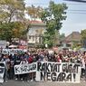 Mahasiswa dan Elemen Masyarakat Berdemonstrasi di Gedung DPRD Jabar