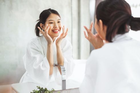 Skin Care Awareness, 5 Alasan Harus Rutin Pakai Skin Care