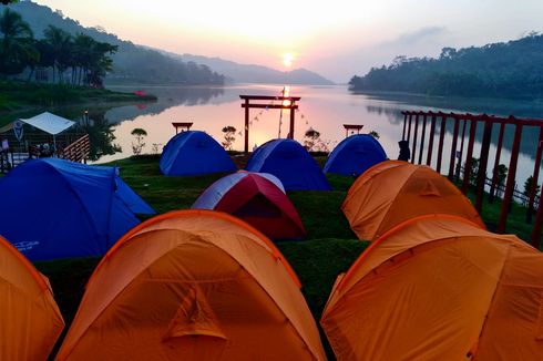 6 Aktivitas Seru di Sermo Glamour Camp, Lihat Sunrise hingga Kayaking
