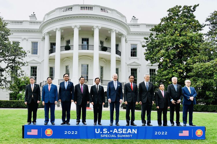 ASEAN Leaders and US President Joe Biden (center) pose for a group photo during the US-ASEAN Special Summit in the White House, Washington DC on Friday, May 13, 2022. The meeting aims to enhance the partnership between the US and the 10 regional bloc. 