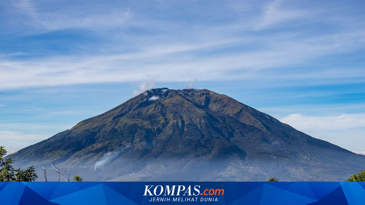 2 Jalur Pendakian Gunung Merbabu Ini Tutup Sementara