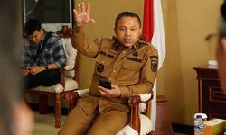 Demi PAD dan Infrastruktur, Gubernur Riau Wajibkan Seluruh Kendaraan Usaha Berpelat BM