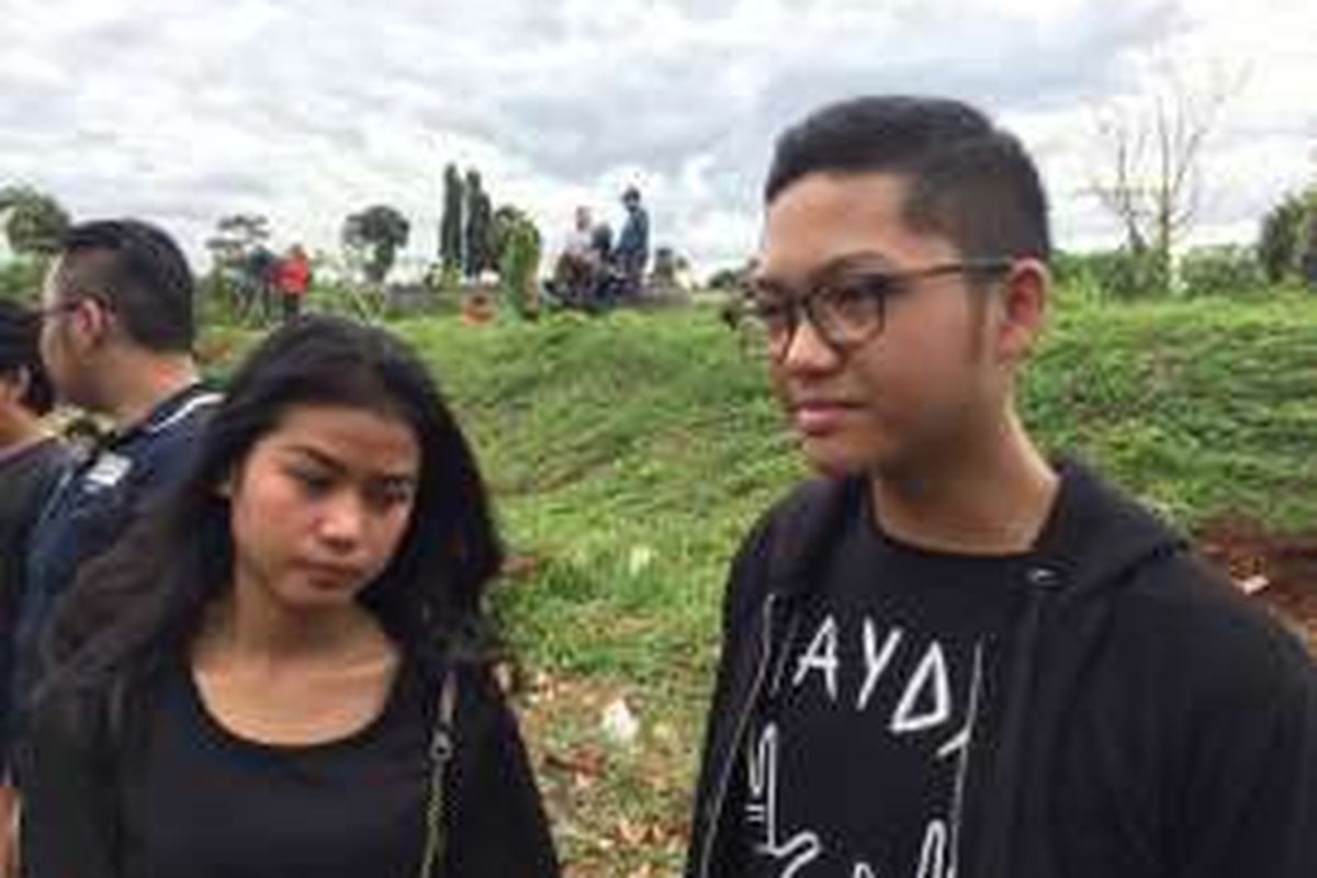 Azriel Hermansyah, anak dari penyanyi Anang Hermansyah memiliki kenangan sendiri dengan Diona Arika (16), salah satu korban pembunuhan sadis di Pulomas, Jakarta Timur. 