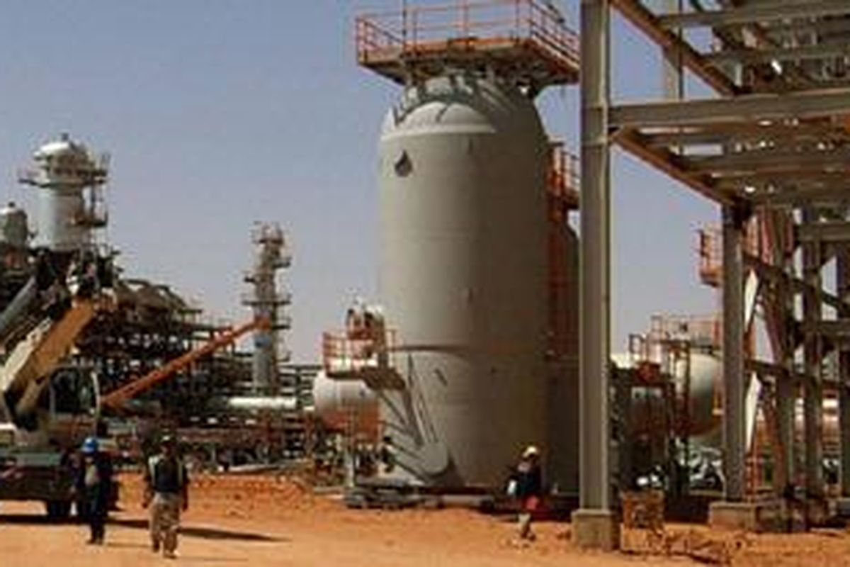 Kompleks gas alam Tigantourine dioperasikan bersama oleh Sonatrach, BP, dan Statoil