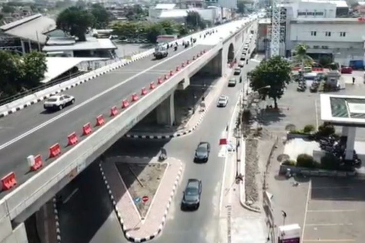 Flyover Purwosari.