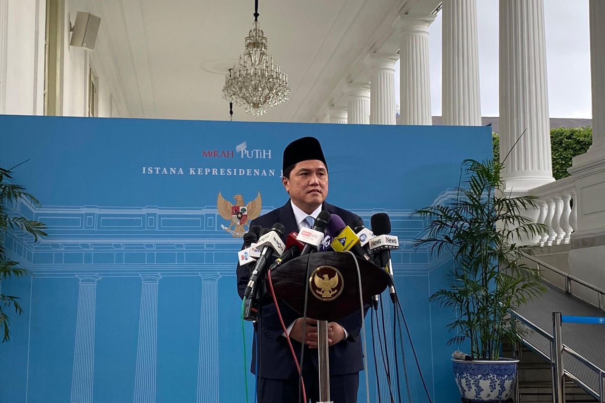 Menteri Pemuda dan Olahraga (Menpora) Erick Thohir menjelaskan target jangka pendek hingga jangka panjang pasca dilantik sebagai Menpora di Istana Kepresidenan Jakarta, Rabu (17/9/2025). 