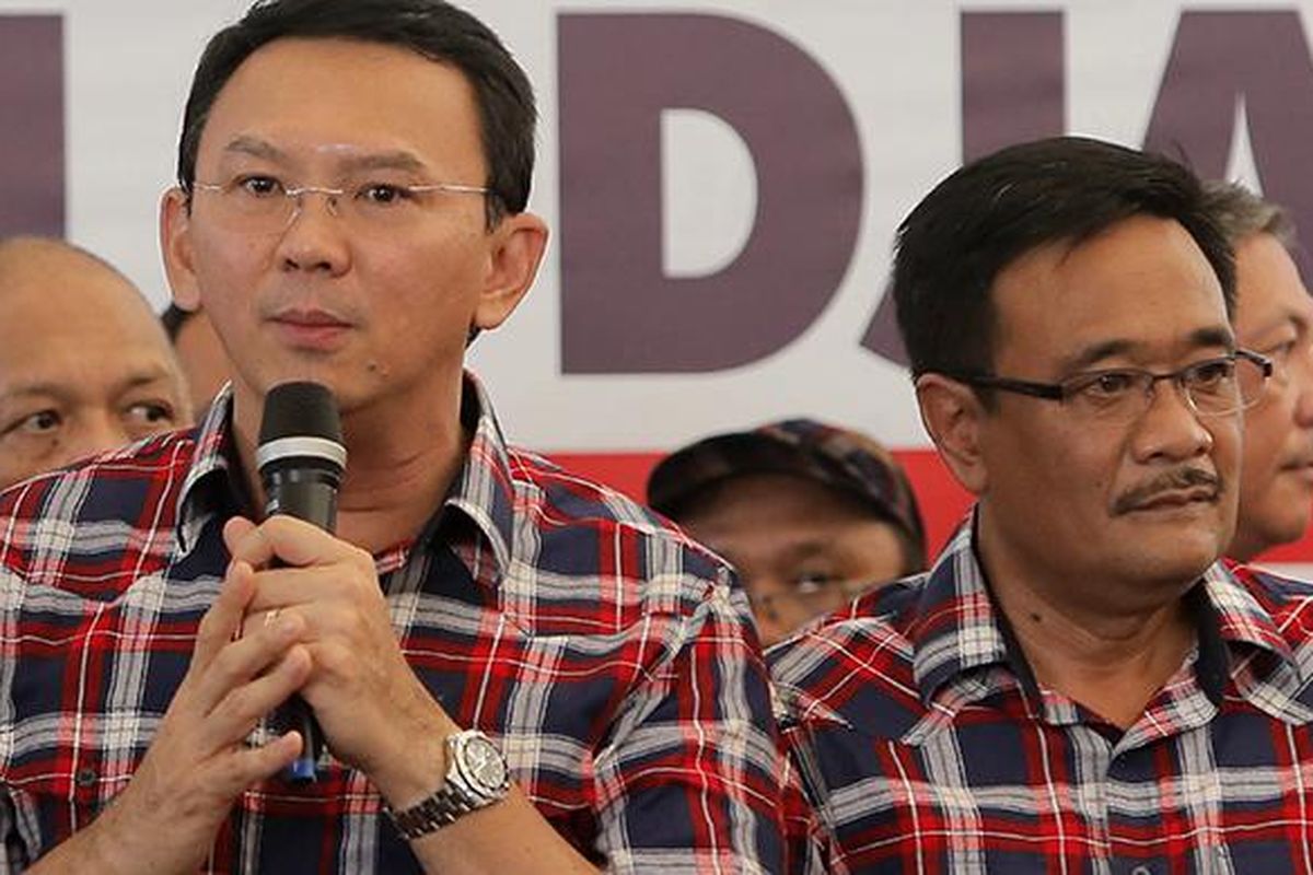 Gubernur dan Wakil Gubernur DKI, Basuki Tjahaja Purnama dan Djarot Saiful Hidayat, saat memberikan keterangan di Rumah Lembang, Jakarta, Rabu, (15/2/2017). Pendukung paslon nomor 2 memadati posko pemenangan Rumah Lembang Basuki Tjahaja Purnama - Djarot Saiful Hidayat.