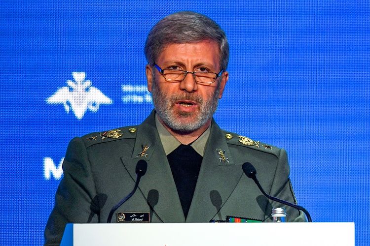 Menteri Pertahanan Iran Brigjen Amir Hatami.