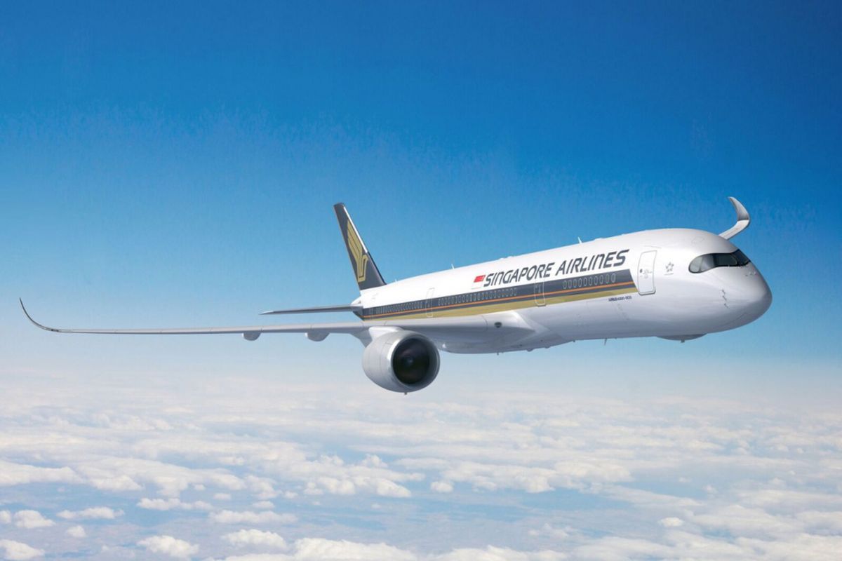 Pesawat teknologi terbaru Airbus A350-900ULR (Ultra Long Range) terbaru milik Singapore Airlines untuk penerbangan terpanjang di dunia, Singapore - New York, Amerika.