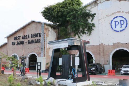 SPKLU Astra Otoparts Hadir di Rest Area Banjaratma Km 260B