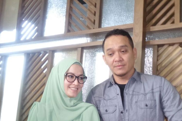 Lyra Virna dan Muhammad Fadlan diabadikan di Hotel Veranda @ Pakubuwono, Kebayoran Lama, Jakarta Selatan, Rabu (8/3/2017).