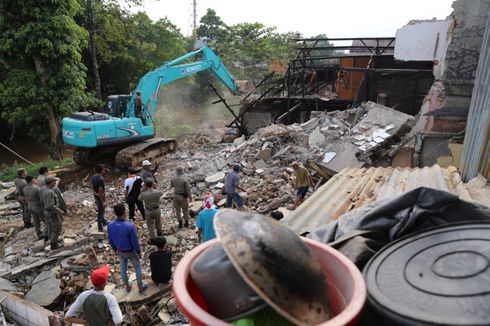 Pembongkaran Bangunan di Bukit Duri Ditargetkan Selesai Sehari