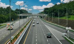 PTPP Rampungkan Pelebaran Lajur Ke-3 Tol Cikopo-Palimanan, Siap Dukung Kelancaran Arus Mudik Lebaran 2025