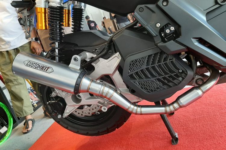 Pilihan knalpot racing Honda ADV 150 di IIMS Motobike Expo 2019