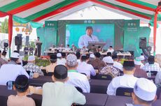 Angkat Kearifan Lokal, Ada Pohon Natal dari 1.250 Pudak di Aston Gresik Hotel