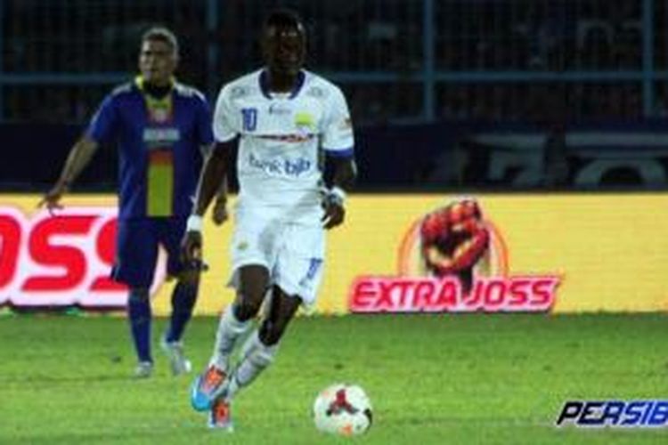 Gelandang Persib Bandung, Makan Konate. 