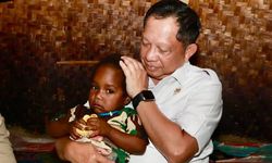 Sukseskan Program Pembangunan Rumah di Papua Pegunungan, Mendagri dan Menteri PKP Cek Langsung Kondisi Rumah Masyarakat