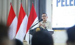 Menteri Karding Ajak PMI Bijak Kelola Gaji: Investasi Emas hingga Bangun Usaha