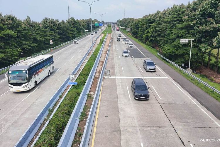 Arus Balik One Way di Tol Cipali Selasa Siang Ramai Lancar, 47.000 Kendaraan Menuju Jakarta