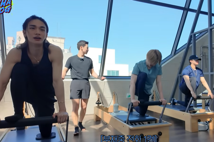 Biasa Jadi Anak Gym, Tiga Personel Stray Kids Puji Pria yang Bisa Lakukan Pilates